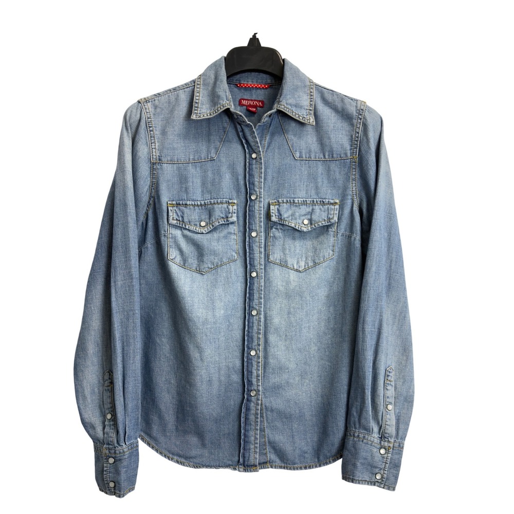 Merona Womens XS Light Wash Soft Denim Western Pearl Snap Front Shirt Cotton